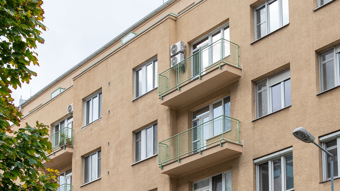 Obnova tehlového bytového domu Bratislava