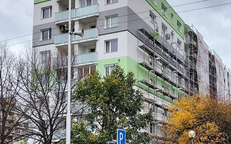 Obnova paneláka na Eisnerovej ulici