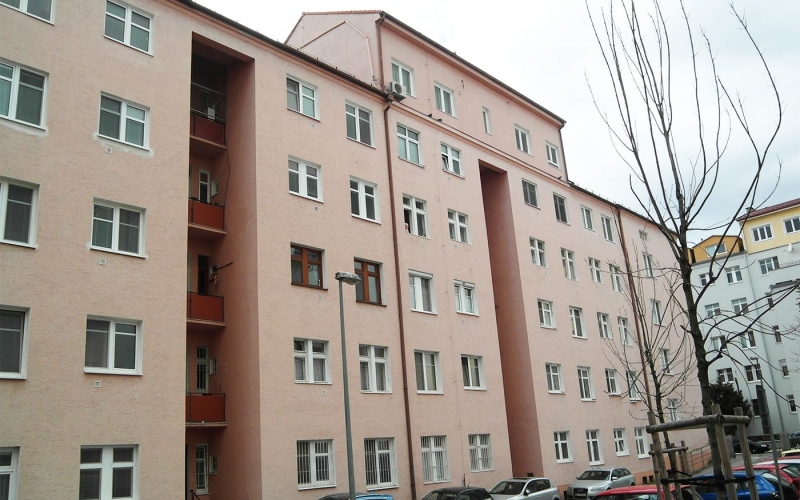 Renovácia bytového domu na Bartoškovej ulici v Bratislave