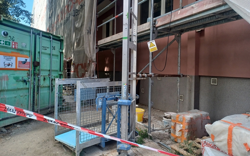 Zateplenie a zjednocujúci náter fasády